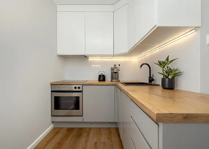 Jednosci Narodowej By Renters Apartmán *