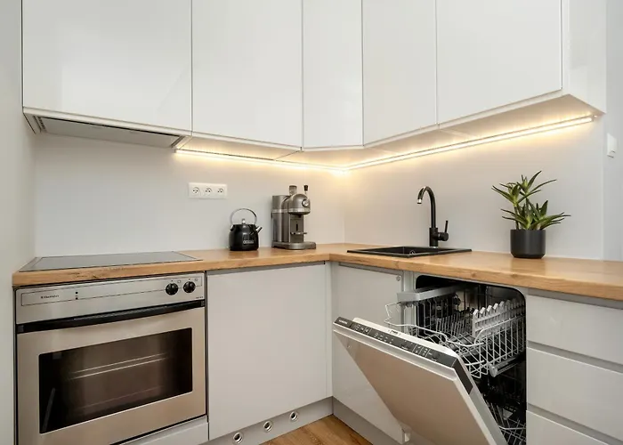 Апартаменты Jednosci Narodowej By Renters Вроцлав